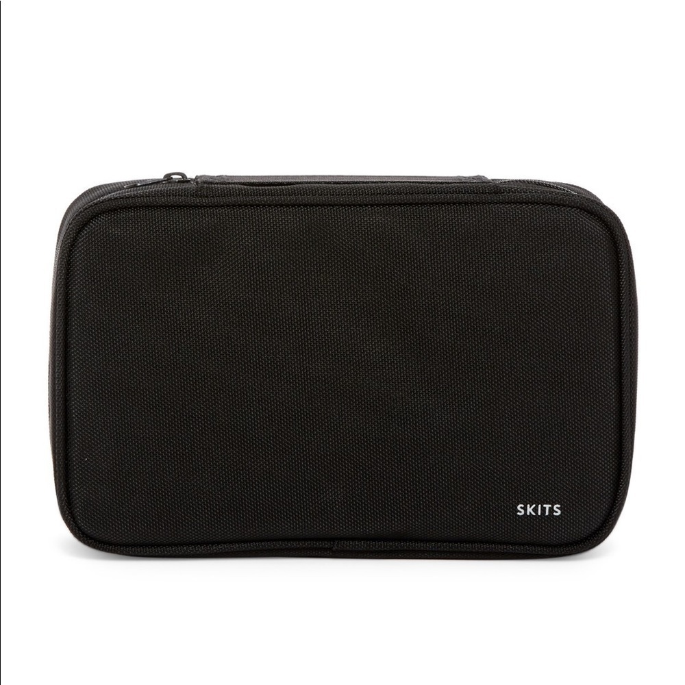 SKITS Geek Tech case Black NWT - image 1